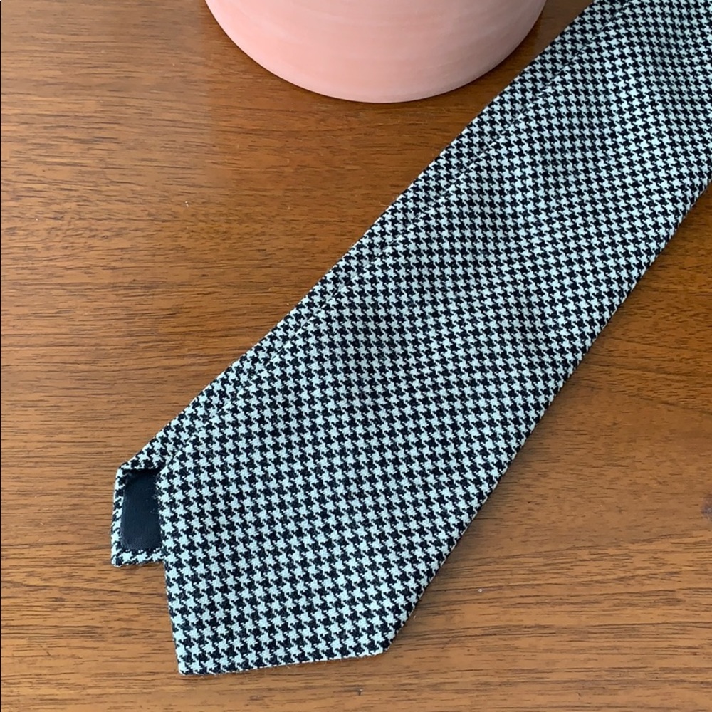 Houndstooth Wool tie Rogue by Rooster